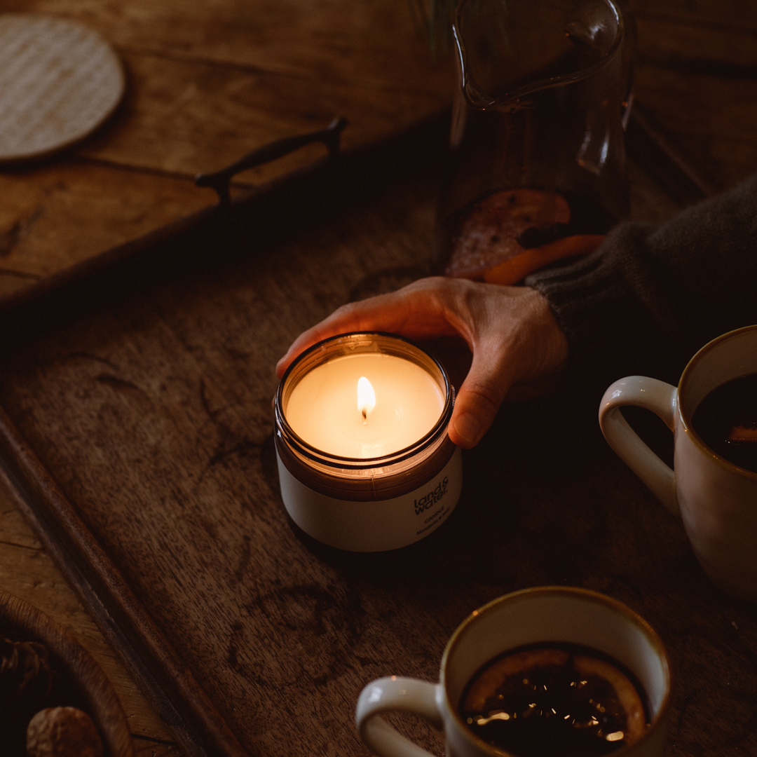 Winter Candle Gift | Lavender &amp; Linden 220g