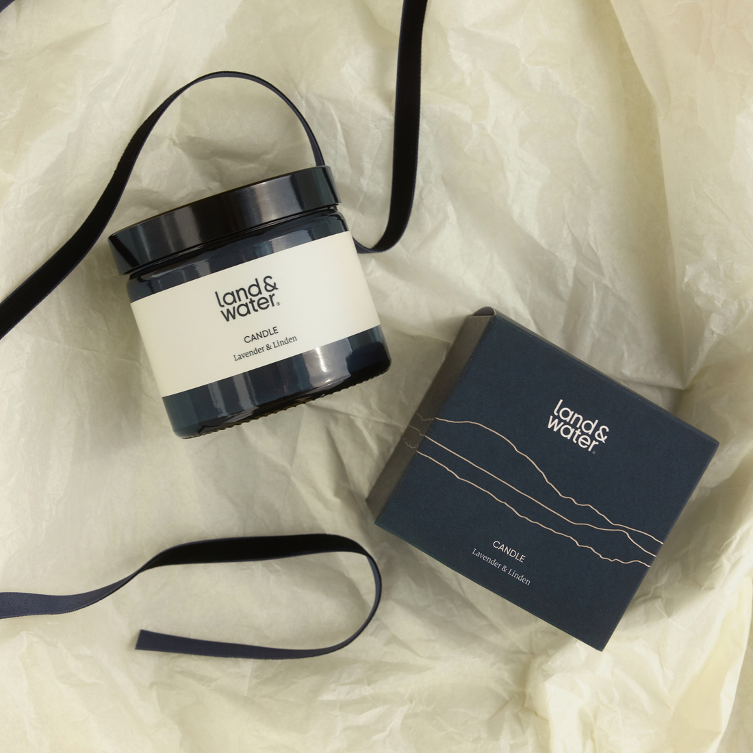 Winter Candle Gift | Lavender &amp; Linden 220g
